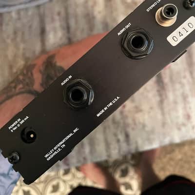 Valley International Noise Reduction Unit (1/3 rack) image 2