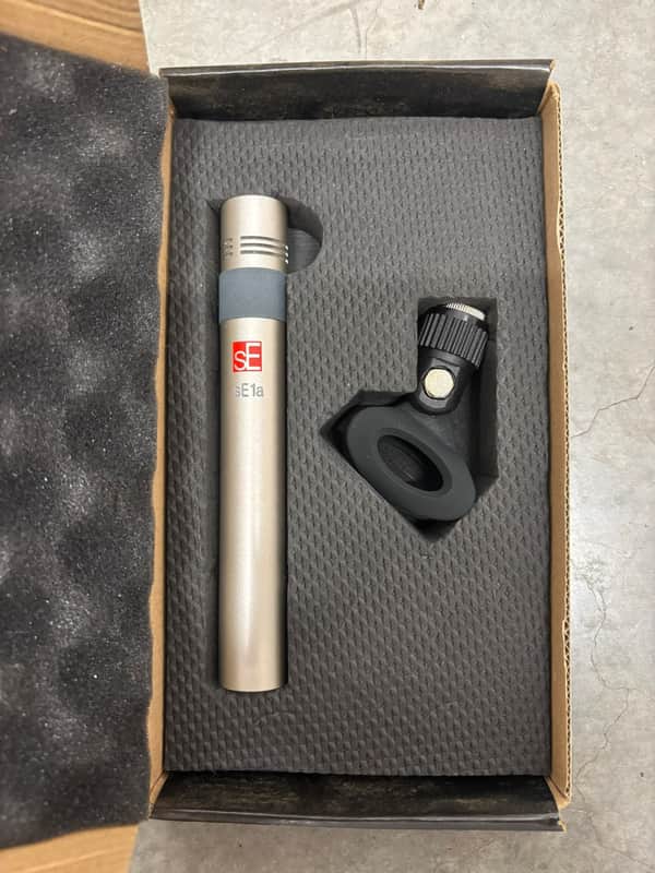 sE Electronics sE1A Small Diaphragm Cardioid Condenser Microphone 2009 - 2016 - Nickel image 1