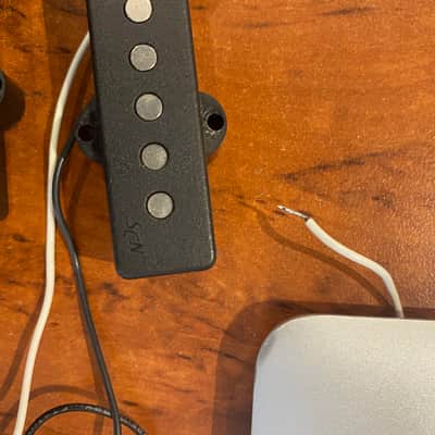 Fender Samarium Cobalt Noiseless (SCN) Jazz Bass V Pickups – Rare & Vintage (2004–2010) - Black image 4