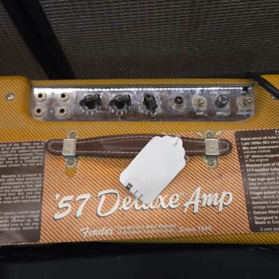 Fender '57 Deluxe Amp Reissue 12-Watt 1x12" Guitar Combo 2007 - 2011 - Lacquered Tweed -  Local Pickup Only image 2