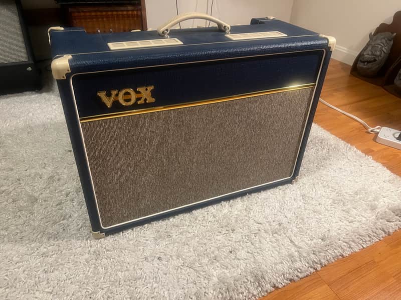 Vox AC15C1-BL Limited Edition Custom 2-Channel 15-Watt 1x12" Guitar Combo 2012 - Blue with Tygon Cloth image 1