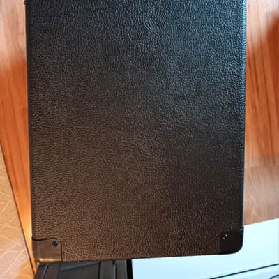 Peavey 212-6 50-Watt Mono/25-Watt Stereo 2x12 inch Cabinet ((with custom cover)) image 9