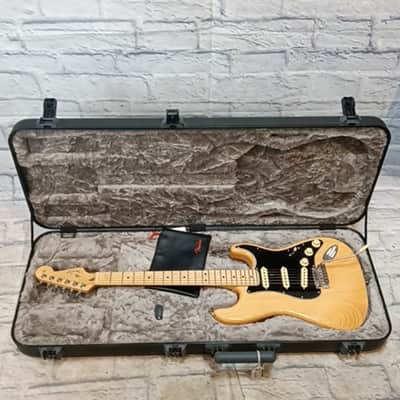 Fender 2019 American Professional Stratocaster Maple Fingerboard - Natural w/ Hard Case image 8