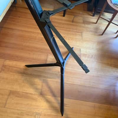 Stay Music Slim Model 1100/02 Dual-Tier Black Keyboard Stand + Leather Carry Bag image 2