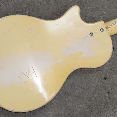Supro 1507 1960 - ish - white image 4