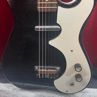 Silvertone 1448 With Case Amp 1962 - 1967 - Black image 2