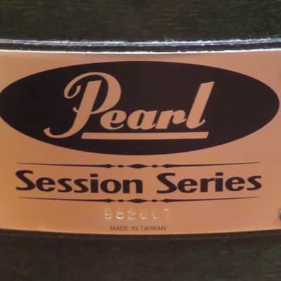 Pearl Session Series 14" (Green Lacquer) Finish Tom. image 7