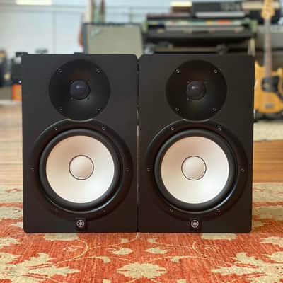Yamaha HS8 Powered Studio Monitor (Pair) 2015 - Present - Black image 1