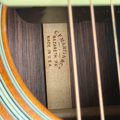 2014 Martin HD-28V – Sunburst Finish / LR Baggs Pickup / Original Case image 6