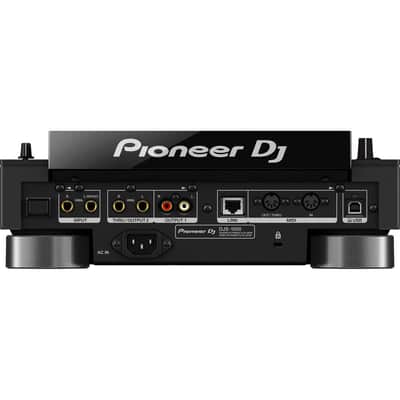 Pioneer DJ DJS-1000 Standalone Performance DJ Sampler with Case Package (Open Box) image 3