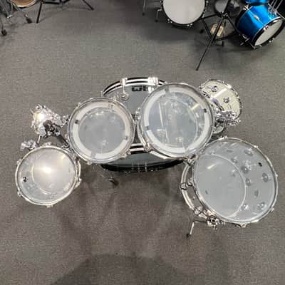 Chad Smith's DW Collector's Acrylic 8/10/12/14/20" Drum Set Kit with Matching 14" Snare image 11