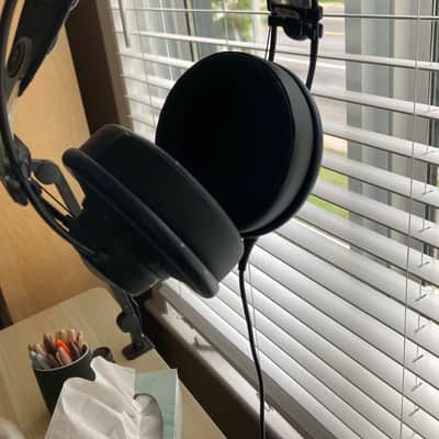 AKG K702 Varimotion Open-Back Studio Headphones - Black image 2