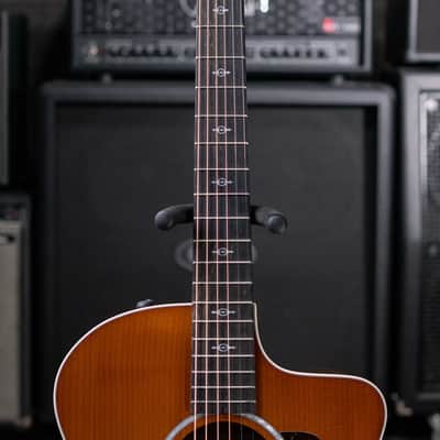 Taylor 214ce-K DLX Special Edition Grand Auditorium Acoustic/Electric Guitar - Honeyburst with Hardshell Case image 4