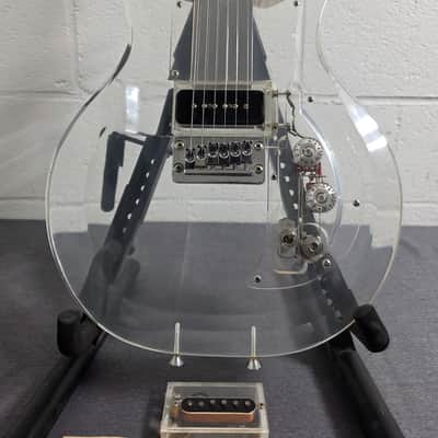 Ampeg Dan Armstrong Lucite Guitar ARM G-2 1969 - Clear image 2