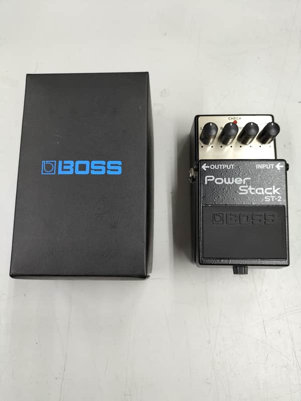 Boss ST-2