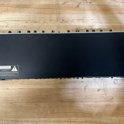 DBX 234xs XLR Stereo 2/3 Way/Mono 4-Way Crossover 2010s - Silver image 7