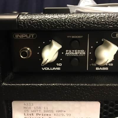 Peavey Max 158 11 15 Watt Bass Amp image 4