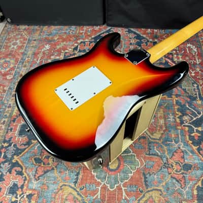 *Video* Tokai Gold Star Sound Stratocaster  3 Tone Sunburst  - 1980’s image 4