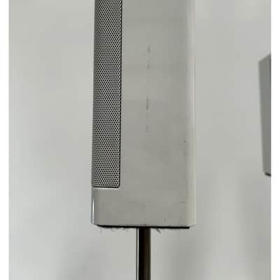Loewe S1 Satellite Speakers - Pair - White - Excellent w/ stands image 4