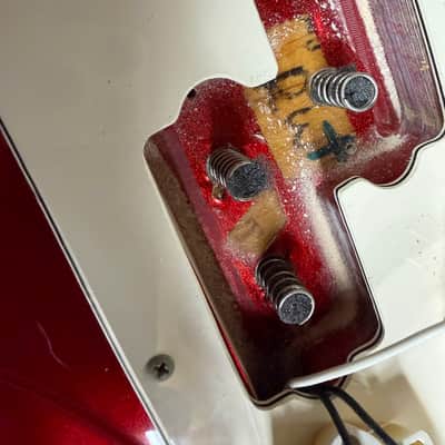 G&L LB-100 Bass USA 1997 - Red image 13