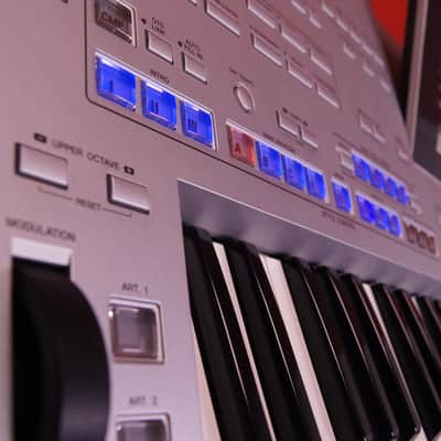 Yamaha Tyros 4 XL (used) image 8