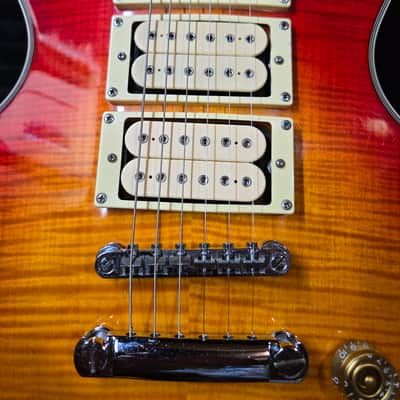 2002 Epiphone Ace Frehley Signature Les Paul 1997 - 2006 - Heritage Cherry Sunburst image 5