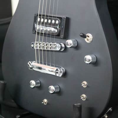 MANSON Meta Series MBM-2 Sustainer and Fuzz Meta Black image 8