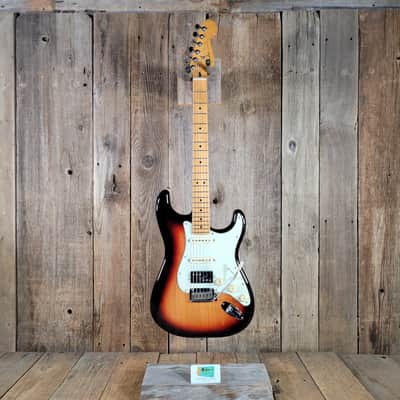 Fender Player Plus Stratocaster HSS 2021 w/ Gig Bag, Near Mint - Sunburst image 2