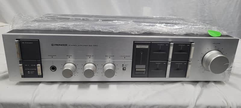 Pioneer SA-7500 40-Watt Stereo Solid-State Integrated Amplifier