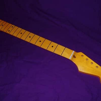 Medium Fret 7.25 Radius C Shape Stratocaster Allparts Fender Licensed Maple neck image 1