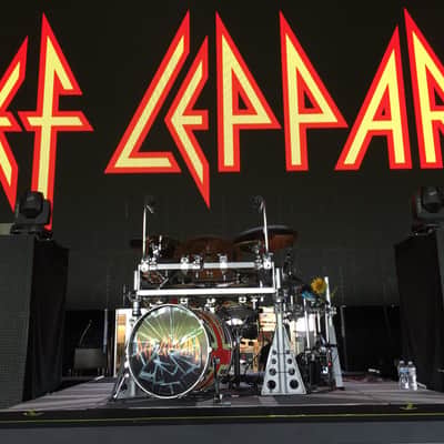 Rick Allen's Def Leppard 2016 Tour "Union Jack" Drum Kit. Yamaha, Hart, Custom. AUTOGRAPHED! Authenticated! image 10