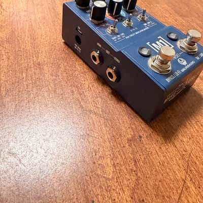 Walrus Audio Mako M1 High-Fidelity Modulation Machine 2022 - 2024 - Blue image 2