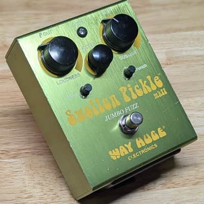 Way Huge WHE401 Swollen Pickle MkII Jumbo Fuzz 2010 - 2019 - Green image 4