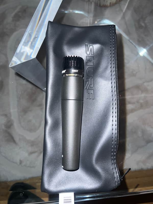 Shure SM57 Cardioid Dynamic Microphone 1984 - Present - Black