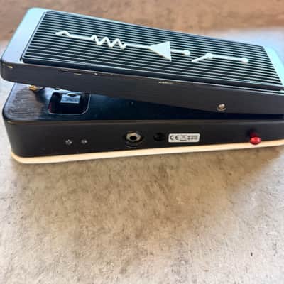 Dunlop MC404 CAE Custom Audio Electronics Wah 2010 - Present - Black image 2