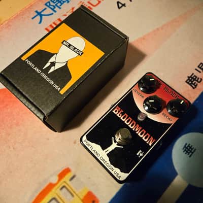 Mr. Black Bloodmoon | Reverb