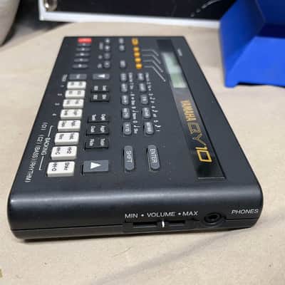 Yamaha QY10 Music Sequencer Module image 5