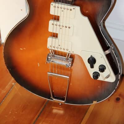 Egmond Solid 7 1963 Sunburst Very cool BEATLES! Made in Holland image 3