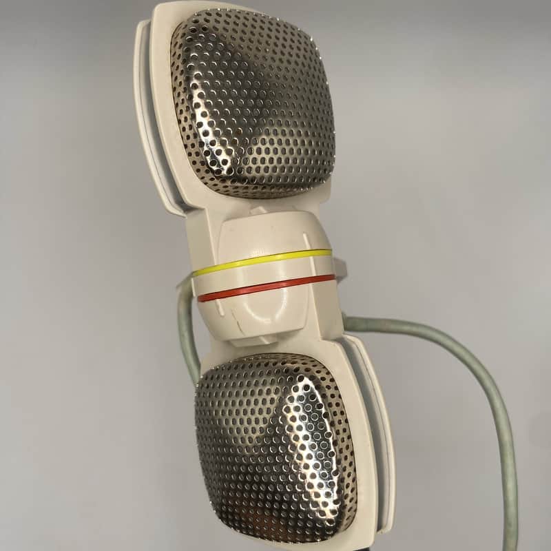 Grundig GDSM 202 Stereo Dynamic Microphone 1960s - White image 1