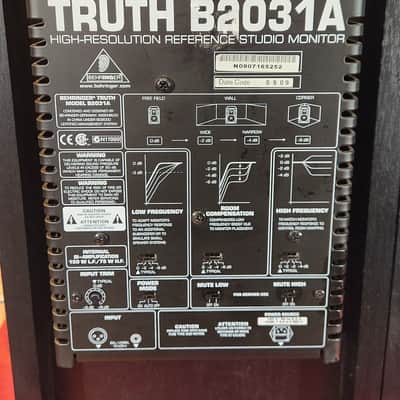 Behringer Truth B2031A 8.75" Powered Studio Monitor Pair w/ Upgraded B&C Neodymium Speakers image 16