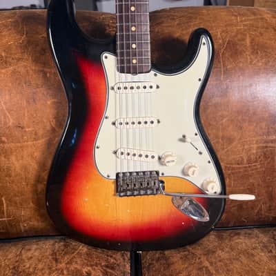 Fender Stratocaster 1964 - Sunburst - OHSC image 2