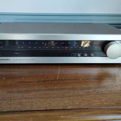 Technics ST-8600 ＡＭ／ＦＭ Stereo Tuner Technics ST-8600 AM/FM Stereo Tuner