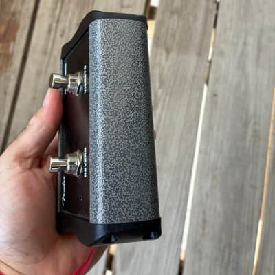 Fender 2-Button Channel/Reverb Footswitch with 1/4" Jack 2010s - Silver electric guitar controller channel selector image 8