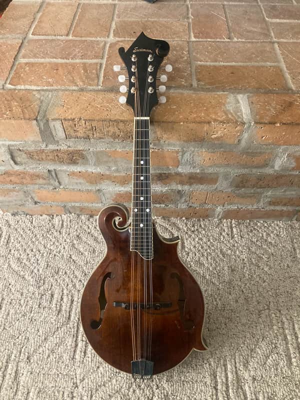 Eastman MD515 F-Style Mandolin