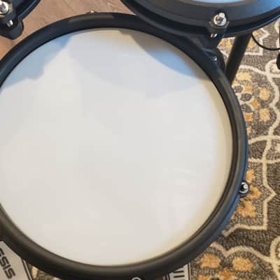 Alesis Nitro Max Mesh Electronic Drum Set with Expansion Pack 2024 image 6
