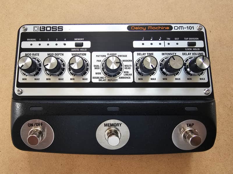 Boss DM-101 Delay Machine