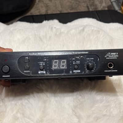 Audio2000'S AWR6304U w Case image 4