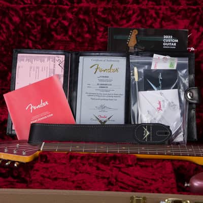 Fender Custom Shop '62 Jaguar Closet Classic Electric Guitar - Aged Burgundy Mist Metallic - #CZ564176 image 11