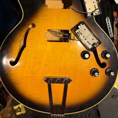 Gibson ES-175D Vintage Hollowbody Electric Guitar Sunburst w/ Original Gibson Case – Early 1970s image 8