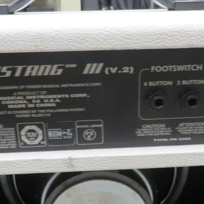 Fender Mustang III V.2 100-Watt 1x12" Modeling Guitar Combo 2015 - Snow White image 15